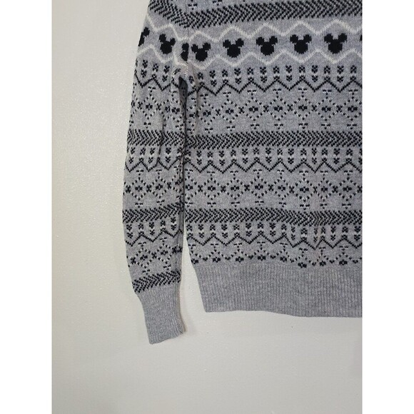 Uniqlo Disney Crewneck Gray Stripe Sweater Wool Mickey Mouse Print Size XS - Picture 7 of 10